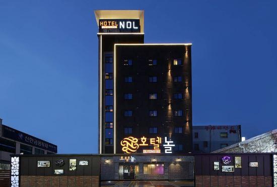Гостиница Hotel Nol