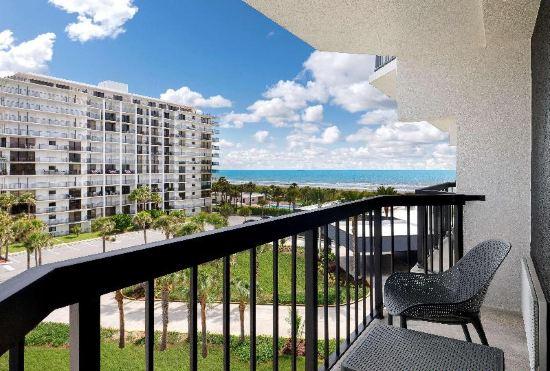 Гостиница Hilton Garden Inn Cocoa Beach Oceanfront