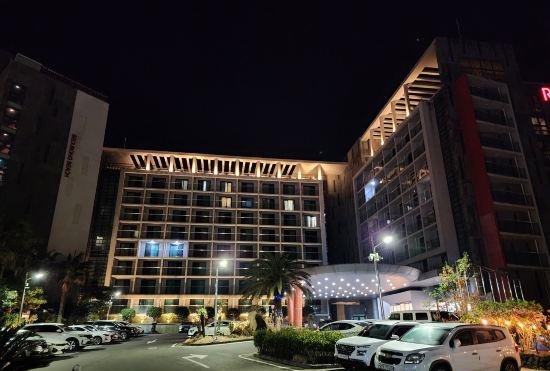 Гостиница Ramada by Wyndham Jeju Hamdeok