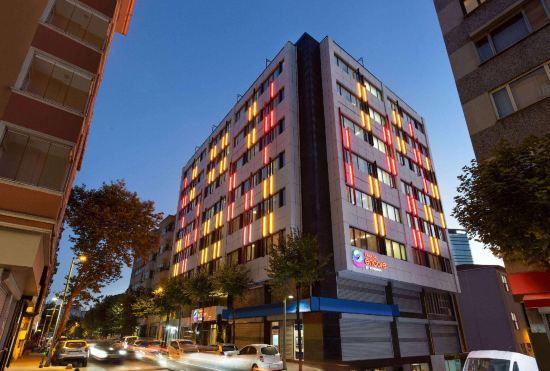 Гостиница Ramada Encore by Wyndham Istanbul Sisli