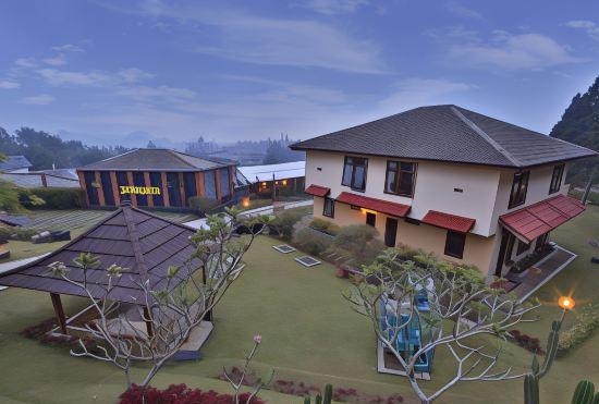 Hotel The Jayakarta Cisarua
