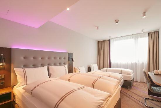 Гостиница Premier Inn Karlsruhe City am Wasserturm