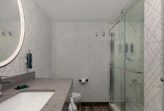 Гостиница DoubleTree by Hilton Kingston
