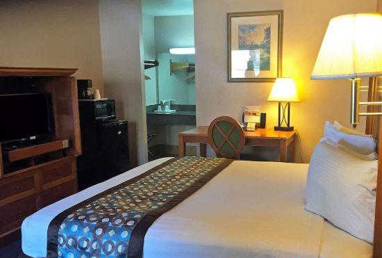 Гостиница Americas Best Value Inn Austin