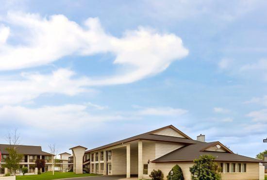 Гостиница Days Inn by Wyndham Delta