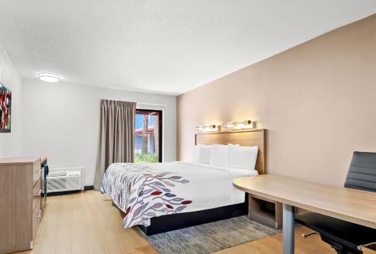 Гостиница Red Roof Inn Myrtle Beach Hotel - Market Commons