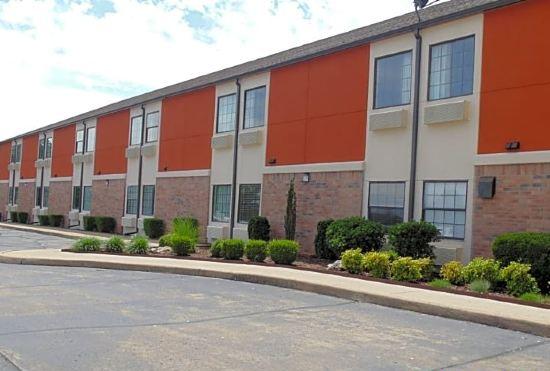 Гостиница Super 8 by Wyndham Sapulpa/Tulsa Area