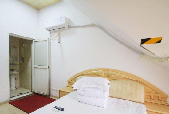 Гостиница Old Street Hotel (Shanghai Shengqiao Branch)