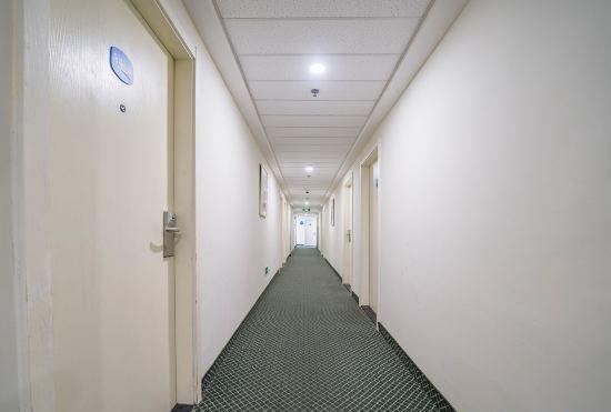 Гостиница Hanting Hotel (Shanghai Hongqiao Railway Station, Huqingping Road)