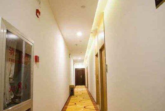 Hotel Holiday Inn Shanghai Xintun