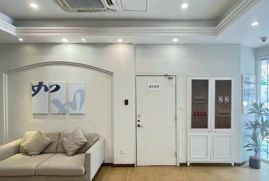 Hotel Home Inn (Shanghai Railway Station North Square Pushan Road)