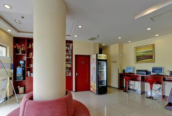 Гостиница Hanting Hotel (Yecheng Road, Jiading)
