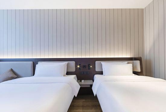 Гостиница Hanting Hotel (Shanghai Jing'an Temple Center Branch)