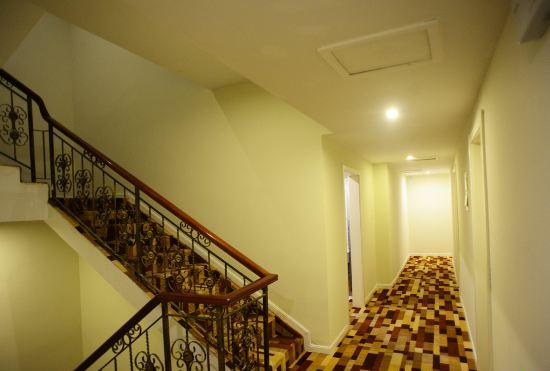 Гостиница Yuejia Hotel (Shanghai Minhang Jiaoda)