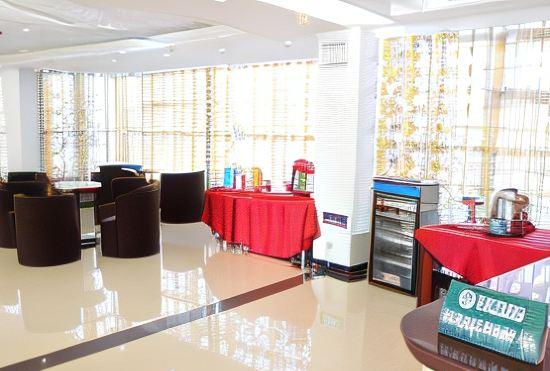 Гостиница Greentree Inn Express (Shanghai Jinshan Wanda Plaza Longhao Road)