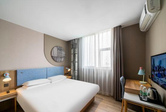 Гостиница Sushi Hotel (Shanghai Xujiahui Yishan Road Subway Station Branch)