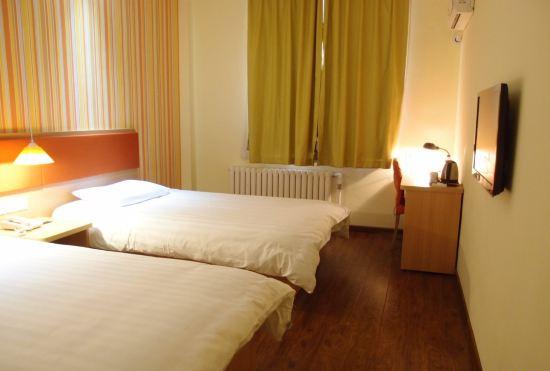 Hotel Home Inn (Dalian Huanan Square, Tianhe Road, Zaoyuan)