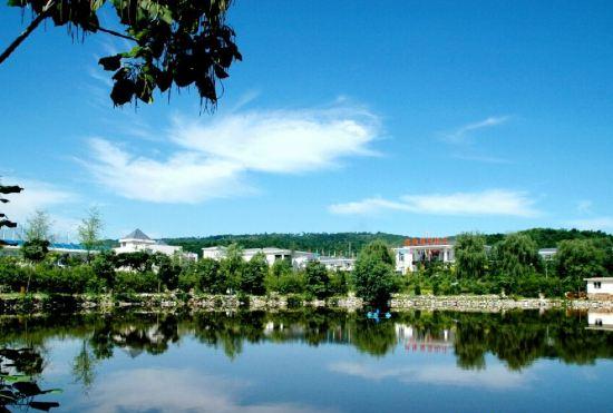 Hongyuan Hotspring Hotel