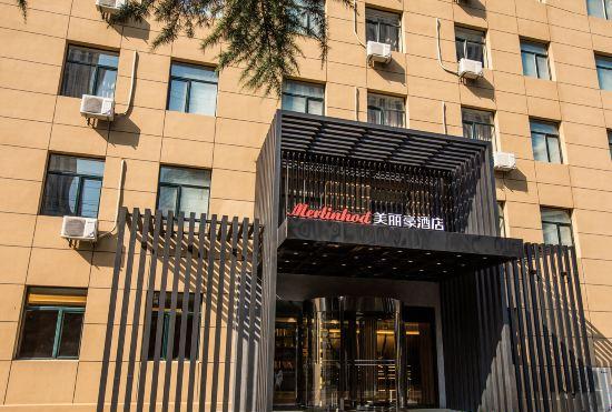 Merlinhod Hotel