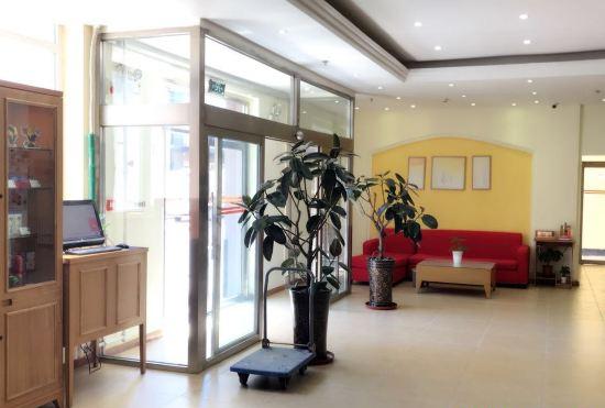 Hotel Home inn (Dalian Xi'an Road)