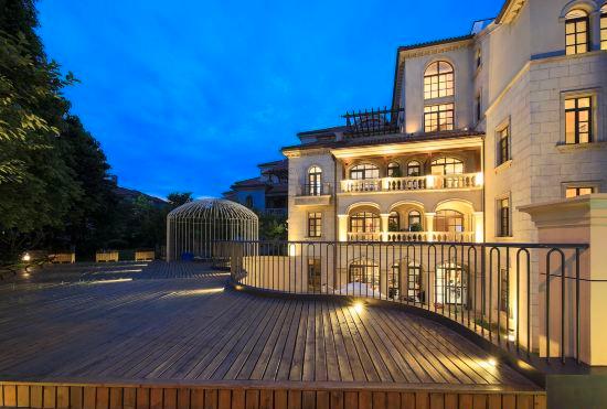 Sesame Cloud Valley Discovery Hotel(Dalian Jinshitan  Shop)