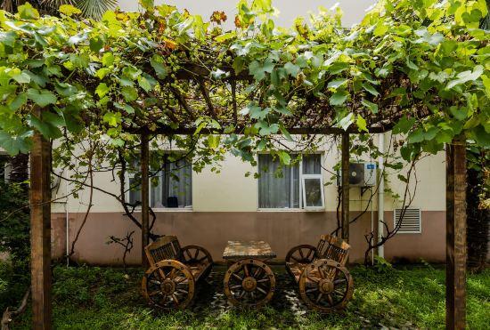 Hotel Home Inn (Nanjing South Railway Station Shengtai West Road Cuipingshan Metro Station)