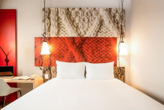 Гостиница Ibis Hotel (Nanjing South Railway Station North Square)