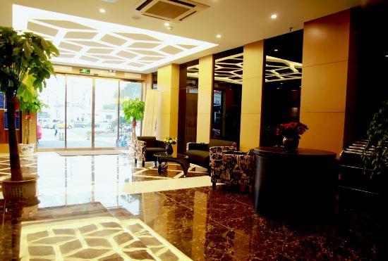Гостиница Durian Candy Hotel (Longhua Road Subway Station Jiangpu Bus Terminal Branch)