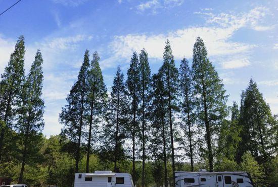 Гостиница Xingzhe RV Camp