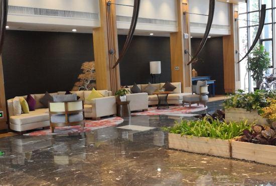 Гостиница Ruyi Xiangye Hot Spring Hotel