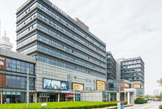 Hotel Home Inn Selected (Nanjing Railway Station North Square Xuanwu Lake)