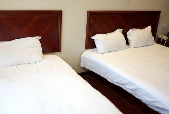 Гостиница GreenTree Inn Jiangning University Chenjiaoyuan Metro Station Express Hotel