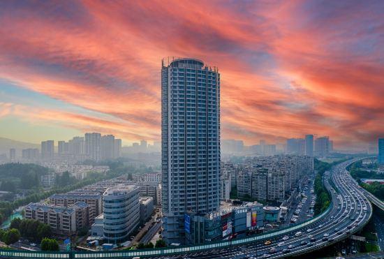 Yilong Anyun Hotel (Nanjing Hongyang Plaza Mount Taishan Xincun Metro Station)