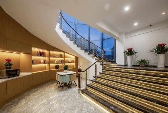 Muyang Intelligent Hotel (Nanjing Tianyin Avenue)