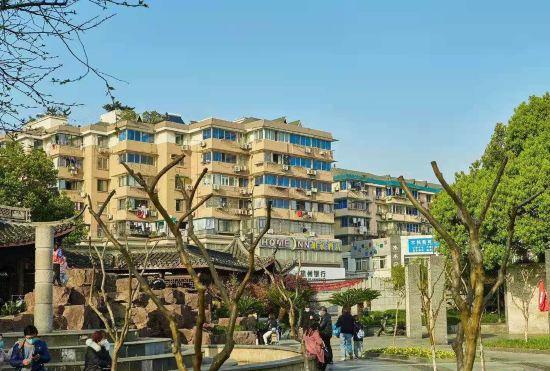 Гостиница Homeinn· Neo-Hangzhou Wulin Square Zhaohui Road Canal Store