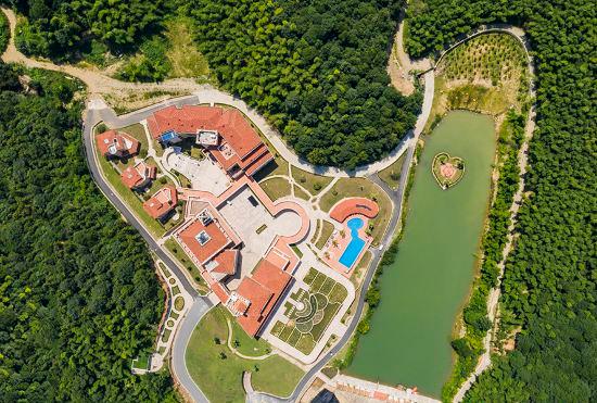 Гостиница CONTI TOSCANA CASTLE RESORT & SPA