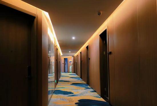 Гостиница Renrenyu Exquisite Hotel (Yangyuqiao Branch)
