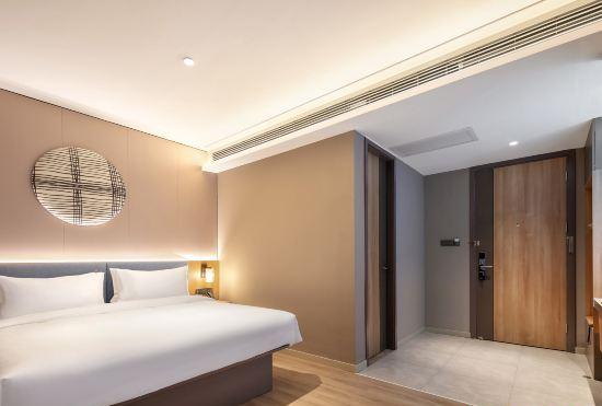 Гостиница Home Inn Plus (Hangzhou West Lake Lakeside Yongjin Square)
