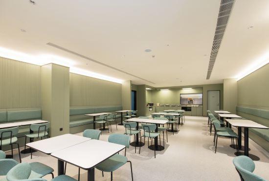 Haiyou Hotel (Hangzhou Lin 'an Qingshan Lake Branch)