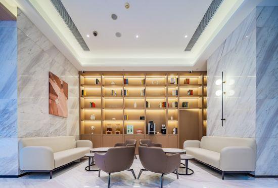 Elan Hotel (Chengdu New Convention and Exhibition Center)