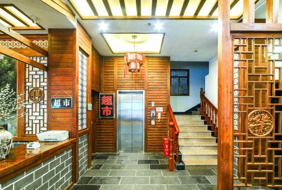 Гостиница Zhangjiajie Wulingyuan Huaxiang Hotel