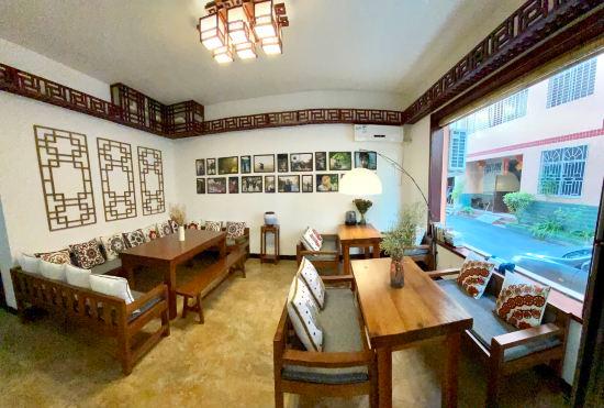 Hotel Zhangjiajie Jianshan Inn (Railway Station)