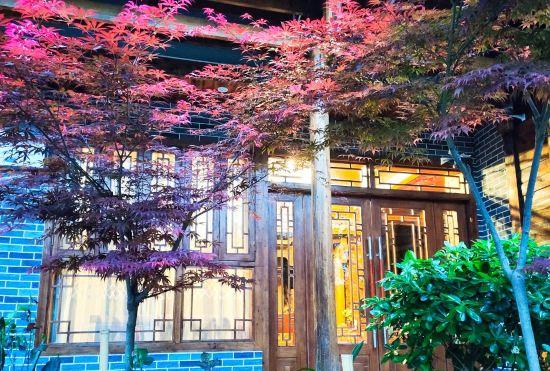 Гостиница Zhangjiajie Wuling Spring Inn (72 Qilou Scenic Area)