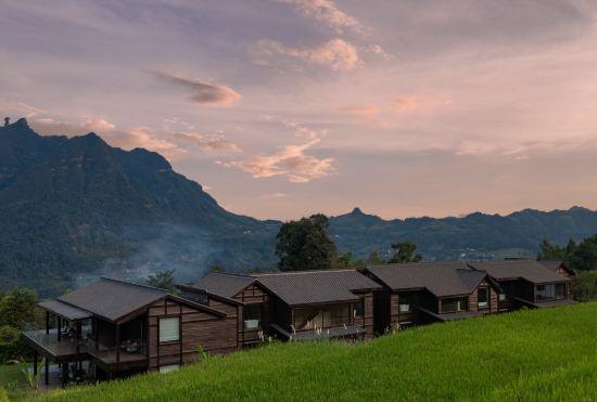 Hotel Trip.com Group Country Retreats(Zhang Jiajie Manson)