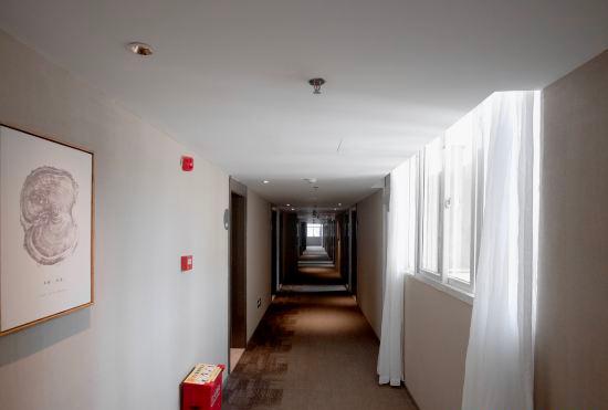 Hotel Homeinn (Zhangjiajie Tianmenshan Bridge Road)