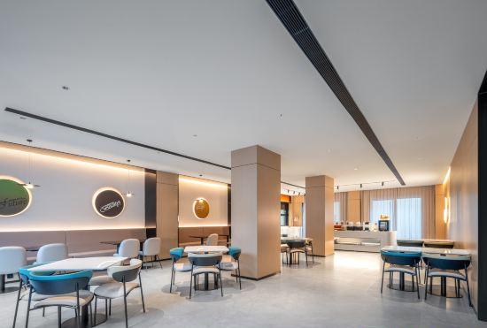 Hello Hotel (Zhangjiajie Ziwu Road Branch)