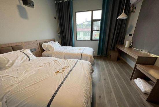 Гостиница Chengdu Shanghe Yuanshe Homestay