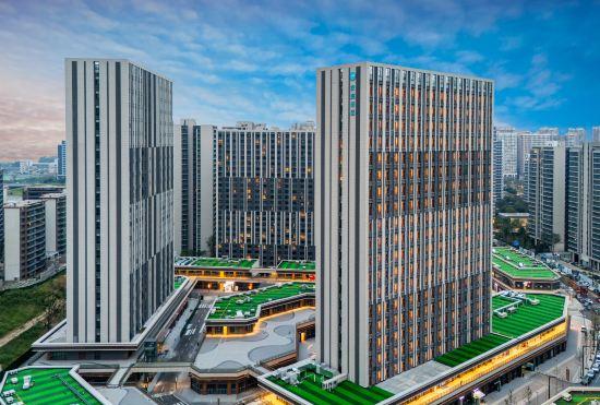 Гостиница Hanting Hotel (Chengdu Longquanyi Dong'an Lakeside Branch)
