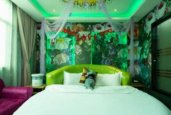 Гостиница Le8 Chain Hotel (Shenzhen Pingdi Yicheng PARK Wal-Mart Store)