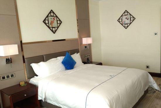 Гостиница Shenzhen JunYi International  Hotel